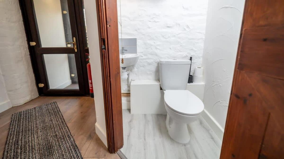 Lovely 3 Bedroom Holiday Cottage Nr Bude Exterior photo